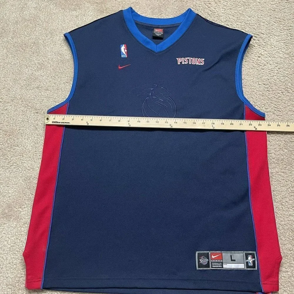Nike item rip